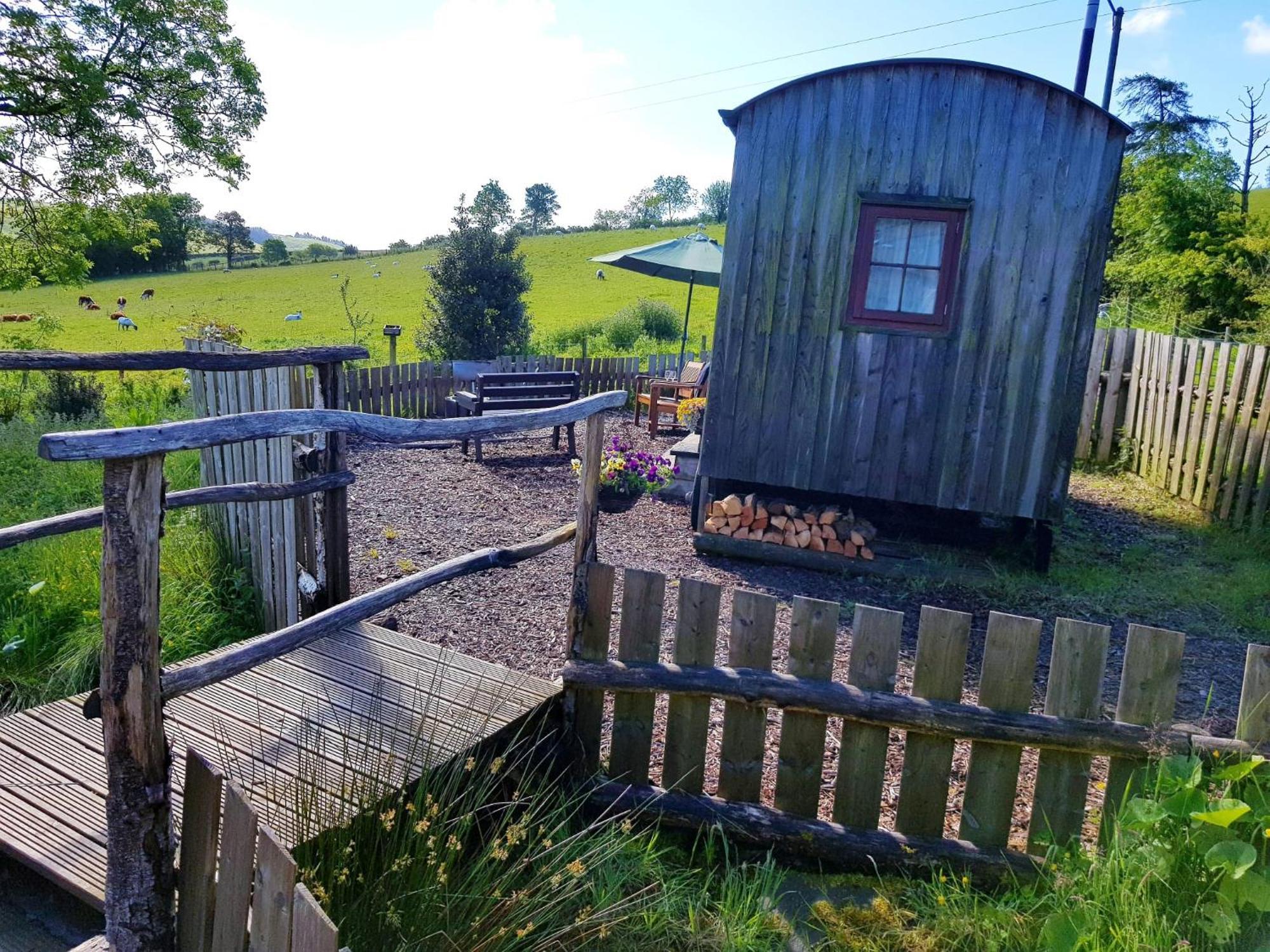Eco Accommodation Cornflower Holiday Craven Arms Bagian luar foto